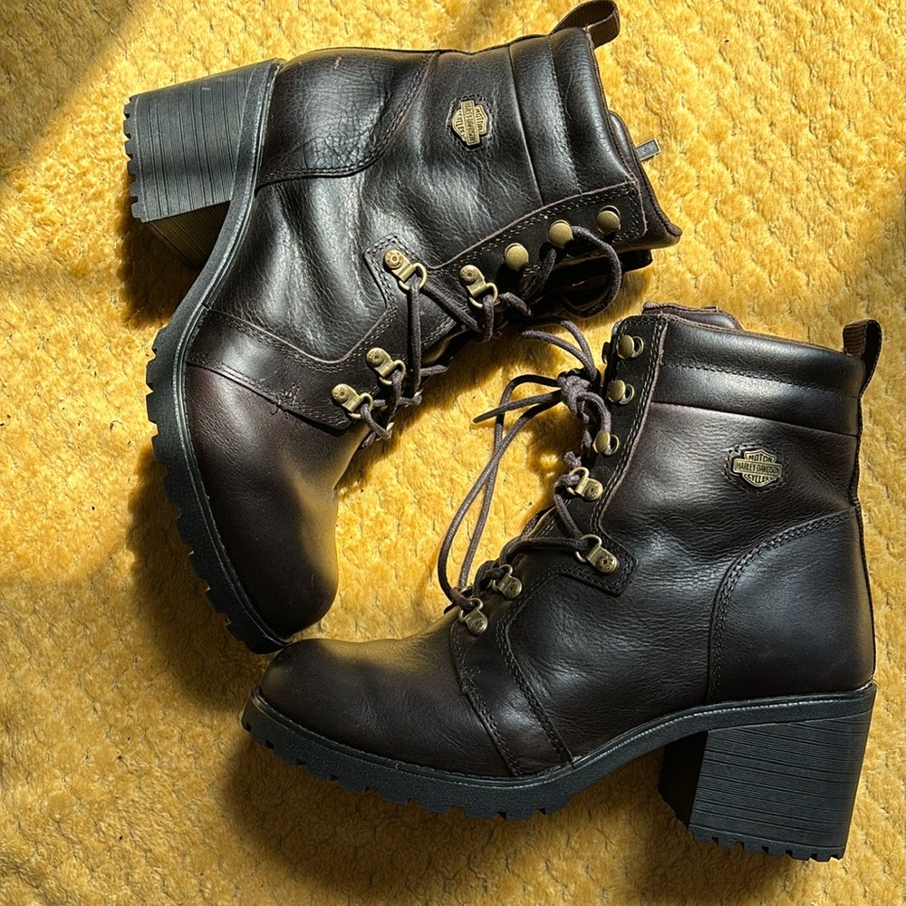 Women’s Harley boots